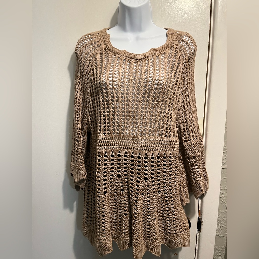 Beautiful crochet sweater for spring!
